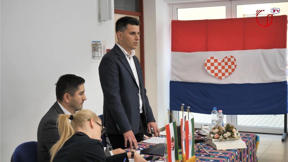 Prva izjava novoizabranog predsjednika HDS-a, dr. Silvestra Bali�a